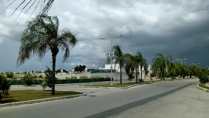 Parque Diamante Paseos de Opichen - Mérida - Yucatán - México