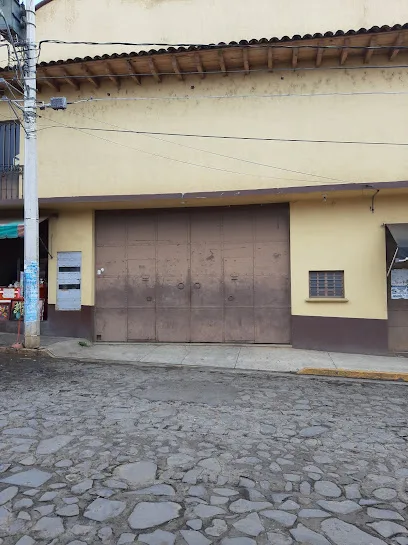 Salón "El Ciprés" - Acuitzio del Canje - Michoacán - México