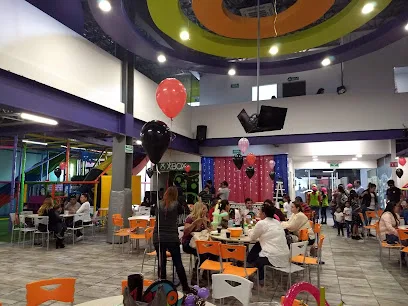 YOLO Party Place - Guadalupe - Nuevo León - México