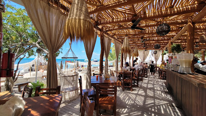 Amazona Beach Club - Rating: * Opiniones - Isla Mujeres