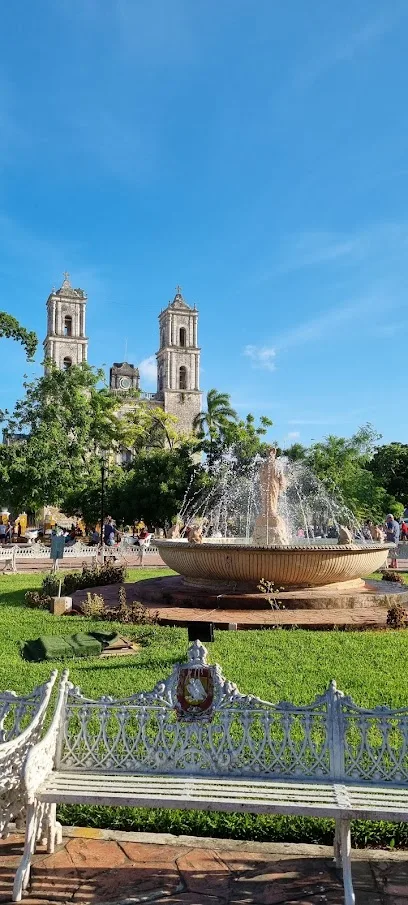Parque Principal Francisco Cantón Rosado - Valladolid - Yucatán - México