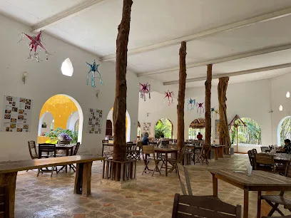 La Casa de Los Lotos - Baca - Yucatán - México