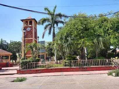 Plaza San Miguel - San Miguel Totolapan - Guerrero - México