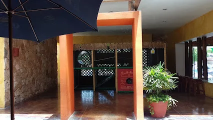 Eladio&apos;s Bar Itzáes - Mérida - Yucatán - México