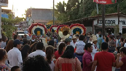 Fuentes De Soda Guelaguetza - San Juan Cacahuatepec - Oaxaca - México