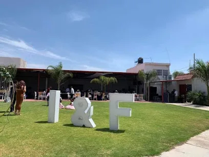 Jardín Quinta Horizontes - Villas de Irapuato - Guanajuato - México