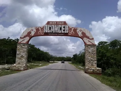Arco de Acanceh - Acanceh - Yucatán - México