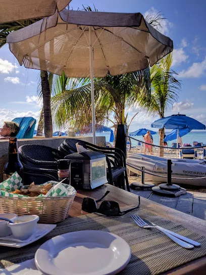 Mayan Beach Club Restaurant & Tequileria - Isla Mujeres - Quintana Roo - México