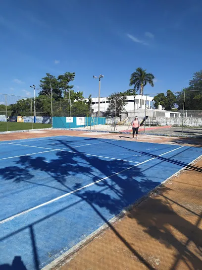 Canchas de Tenis Alemán - Mérida - Yucatán - México