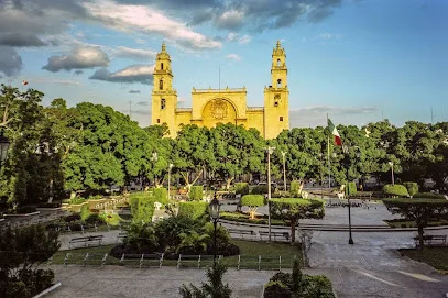Plaza Principal de Mérida "Plaza Grande" - Mérida - Yucatán - México
